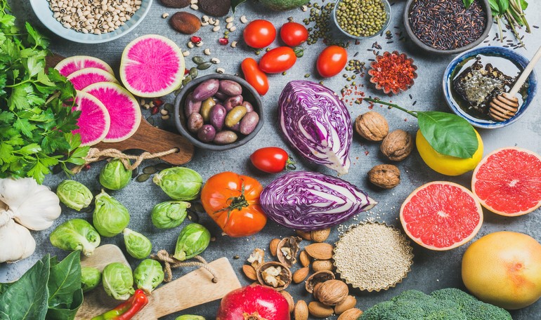 Superfood: we try to understand them together