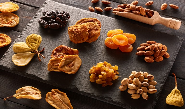 Dried fruits: an healthy home made snack