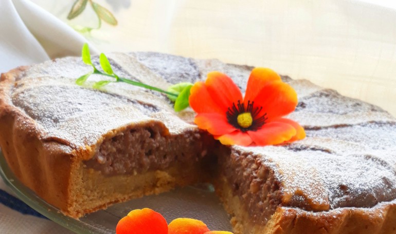 Pastiera di grano al cioccolato e miele