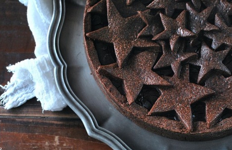 Orange and chocolate stars tart