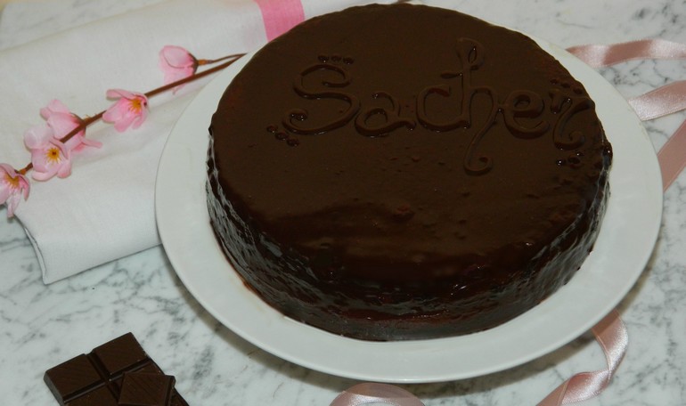 Sacher al cioccolato fondente
